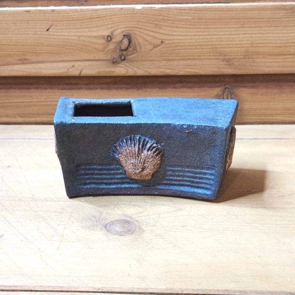 IKEBANA VASE with Shell Design